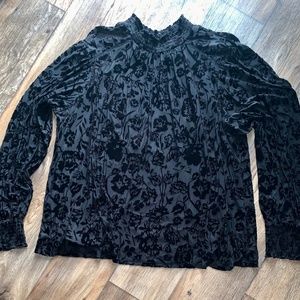 ⚫️ KNOX ROSE | BEAUTIFUL BLACK EMBOSSED VELVET PRINT, SHEER BLOUSE